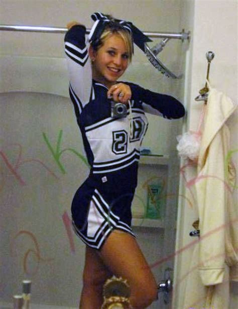 124 best hot cheerleaders images on pinterest hot cheerleaders athlete and blond