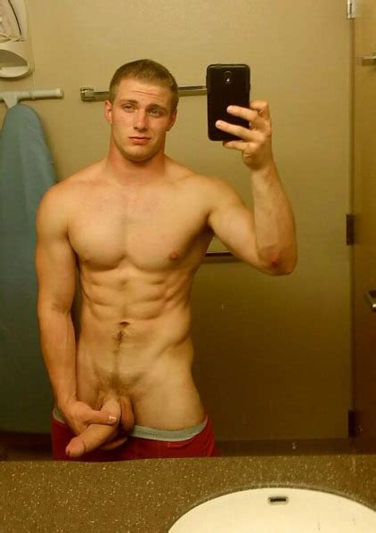 Naked gay guys pictures