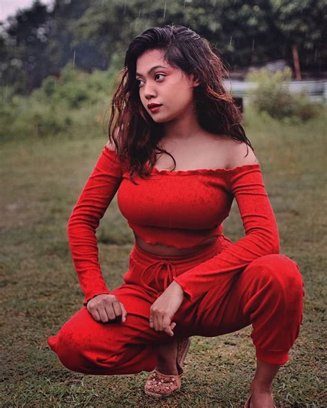 Lovely Ghosh Sexy Hot Photos Actress Beauty Image Gallery