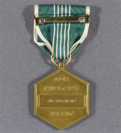 medal army commendation medal national air  space museum