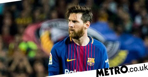 lionel messi urges barcelona to sign antoine griezmann from atletico