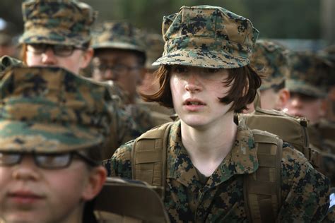 female marine infantry recruits at no disadvantage