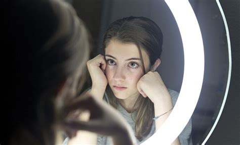 la insatisfacción con la imagen corporal no solo afecta a los adolescentes