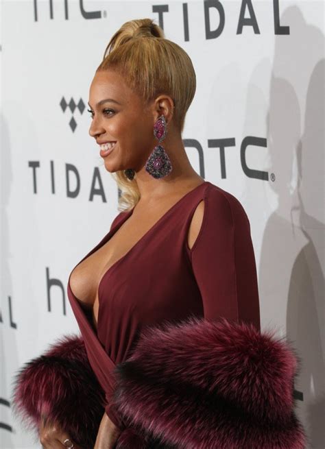 Beyonce Cleavage 31 Photos Thefappening