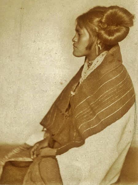 Hopi Girl 1900 Found In Fb Native American Indian Old Photos