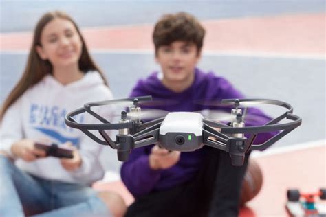 foto drone rp  jutaan  pakai teknologi dji  intel