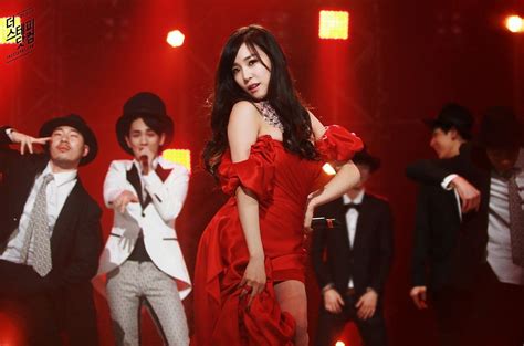 Girls Generation Tiffany Stuns Fans With Sexy Red Dress
