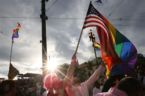 White Supremacist Web Forum Suggests Burning Rainbow Flags For July 4