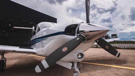 single engine aircraft rental  practices