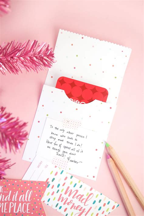 easy gift card holder  printables damask love