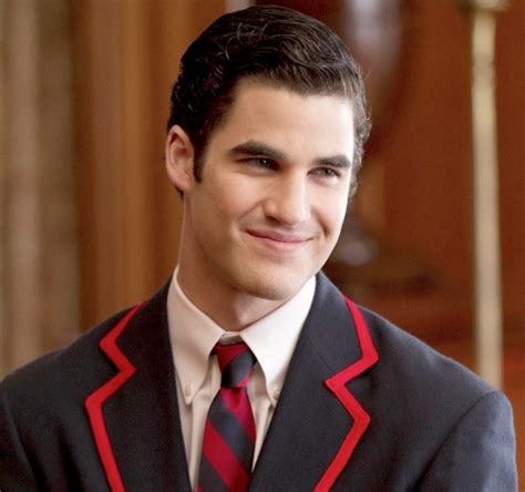 blaine dons his warblers jacket once again for season premiere of glee