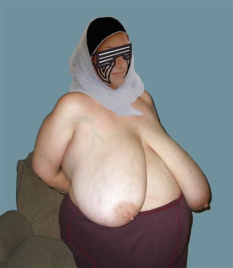 chubby arab female nudes