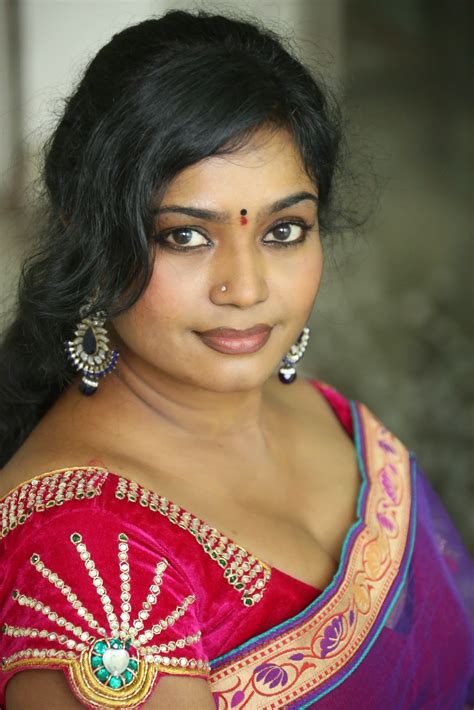 Actress Jayavani Hot Photos In Saree Photo 20 Telugu