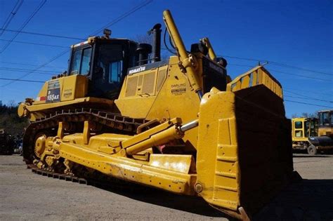 powerful komatsu dax  crawler dozer truck trailer blog