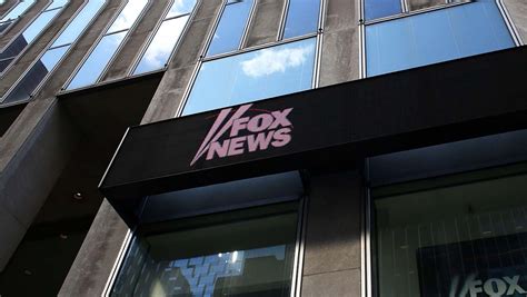 fox news faces lawsuit alleging sex orientation bias
