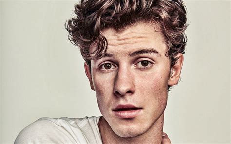 shawn mendes canadian singer portrait canadian star shawn mendes
