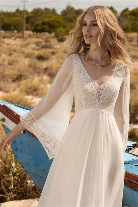 20 Gorgeous Boho Wedding Dresses To Get Inspired