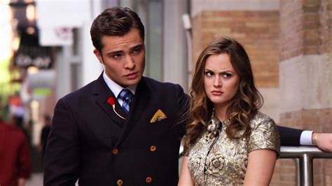 ¿vuelve chuck bass al reboot de gossip girl el actor pone nerviosos