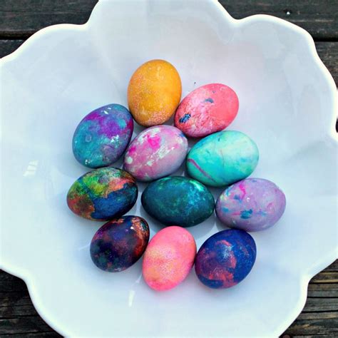 dye eggs  food coloring