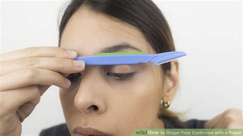 shape  eyebrows   razor  steps