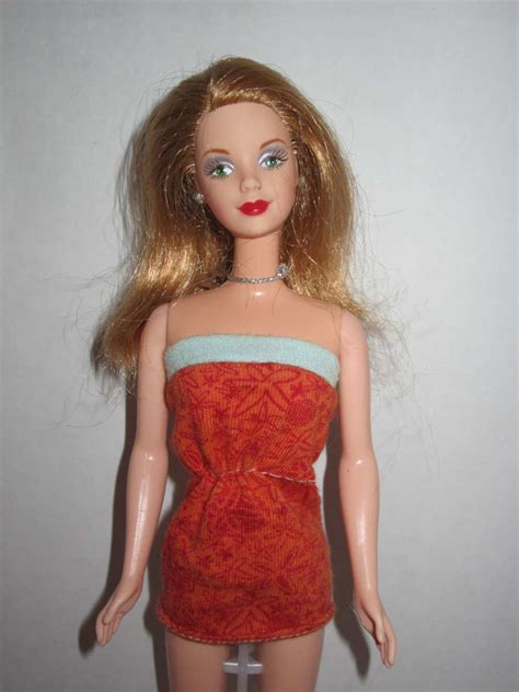 Vintage Mattel 1991 Barbie Doll Strawberry Blond Hair Green Eyes Euc Ebay