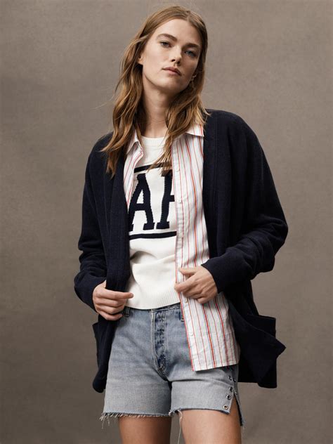 abercrombie and fitch s new collection is taking us back to