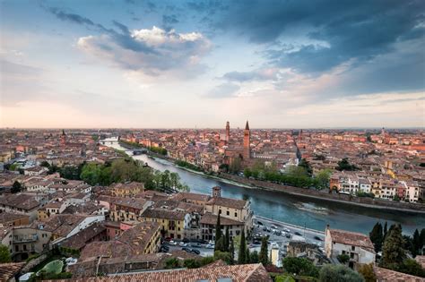 top sights  tourist attractions  verona italy