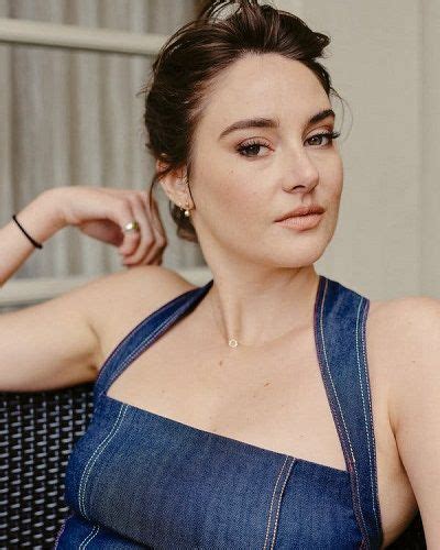 “big little lies” actress shailene woodley prefers natural beauty products who is she