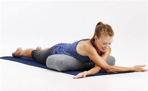 restorative yoga poses     feel amazing restorative