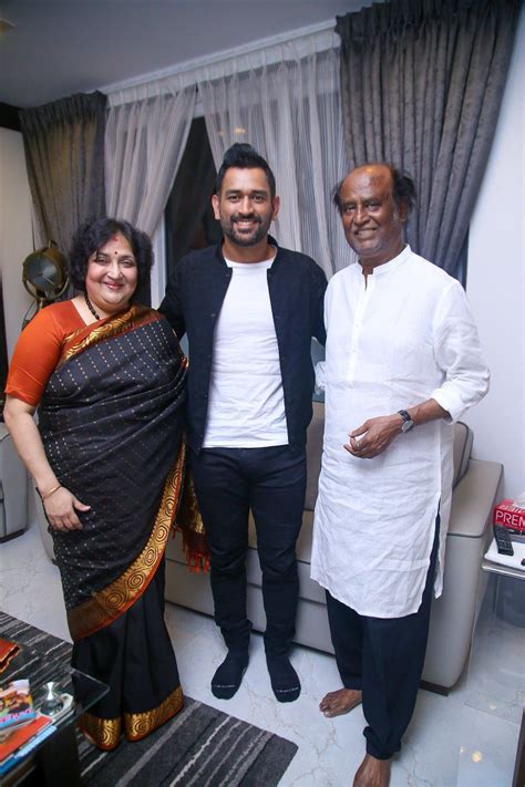 ms dhoni with rajinikanth and his wife ms dhoni wallpapers cricket