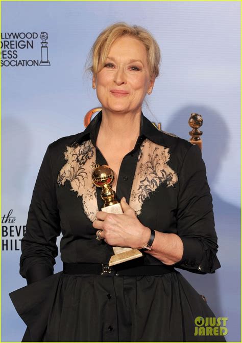 Meryl Streep Golden Globes 2012 Winner Photo 2618692 2012 Golden