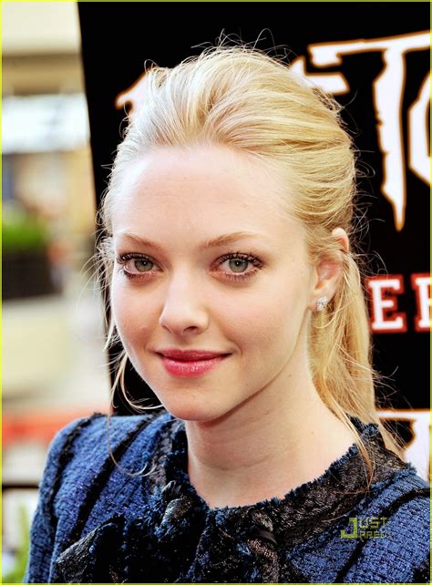 daily top celebrity amanda michelle seyfried is an
