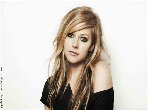 Wallpaper Gallery Avril Lavigne Hot Hd Wallpapers