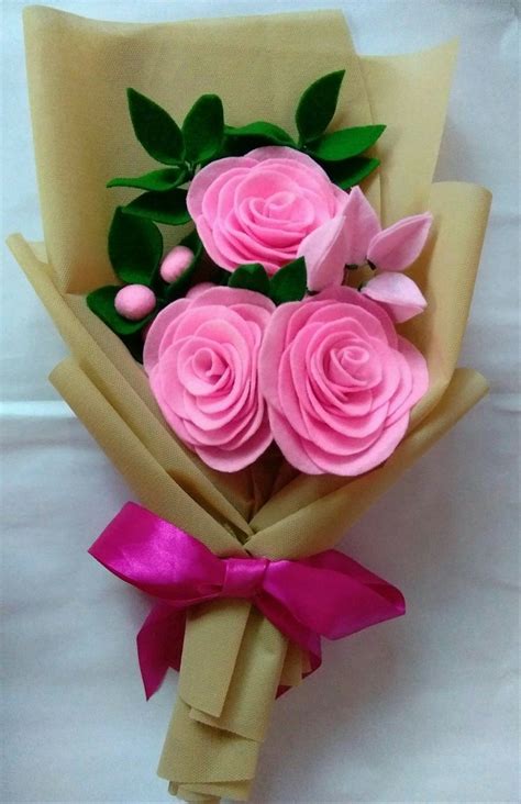 jual buket bunga flanel mawar pink hadiah wisuda