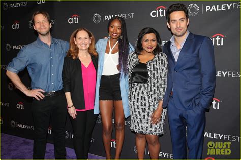mindy kaling previews mindy project at paley center