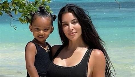 kim kardashian slammed for ‘bizarre photoshop on selfie with daughter