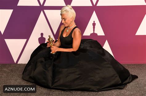 Lady Gaga Celebrates A Star Is Born Best Original Song Oscar At The