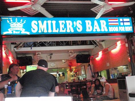 smiler s bar pattaya area north pattaya pub beer