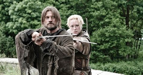 What S With Brienne And Jaime S Relationship On Game Of