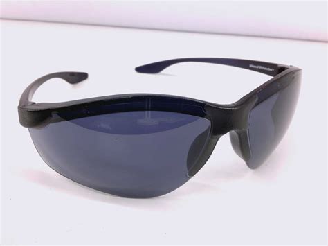 awesome vintage sport wrap around black mens sunglasses guys old school