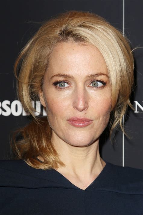 Gillian Anderson Or Julianne Moore Page 3 Freeones Board The
