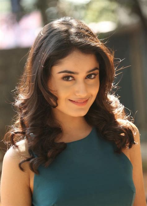 high quality bollywood celebrity pictures tridha