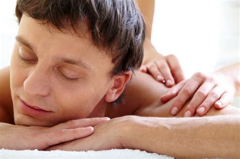 different types of massage therapy what s the best one