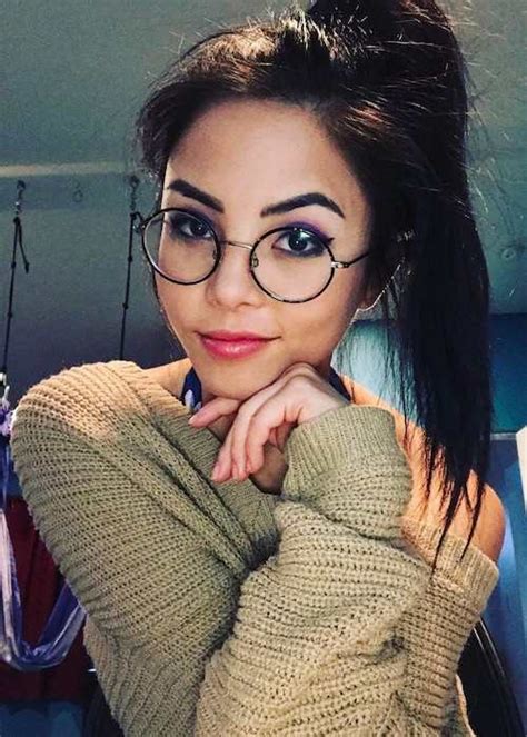 image anna akana in a march 2017 selfie youthandconsequences wiki fandom powered by wikia