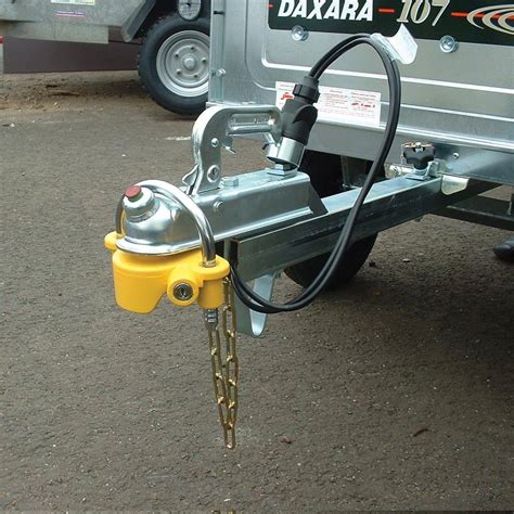 buying   trailer hitch lock  reviews automotive blog