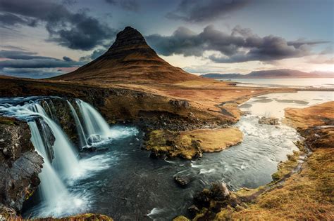 pictures of waterfalls from around the world