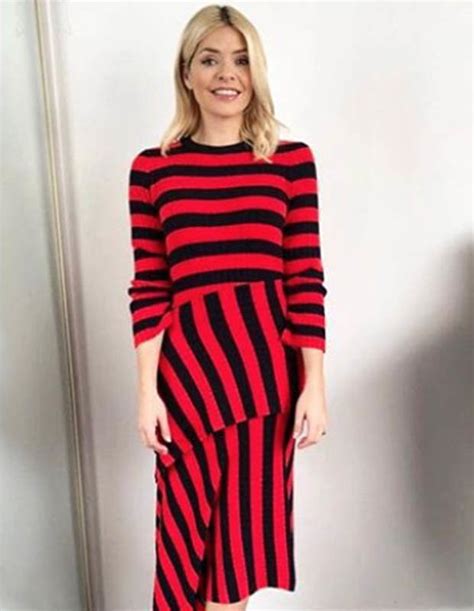 holly willoughby dress chaos as fans turn on style icon
