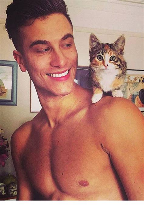 Hot Dudes With Kittens Instagram Account