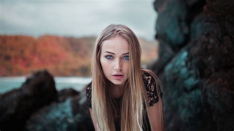 wallpaper face women blonde depth of field long hair