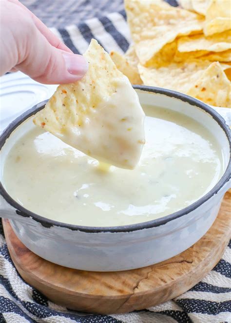 restaurant style white queso dip recipe